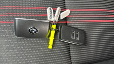 Renault Captur 1.3 Mild hybrid 140 R.S. Line 5dr Petrol Hatchback